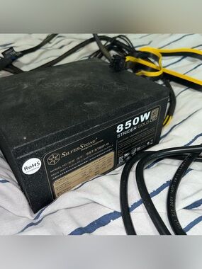 Silverstone Strider Gold 850W PSU
power supply